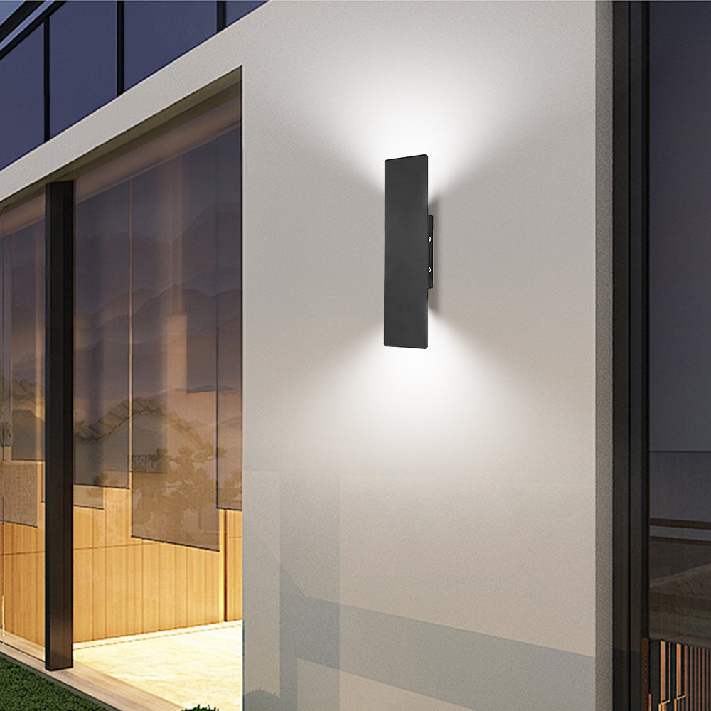 Modern Waterproof Outdoor Wall Lamp Noxord