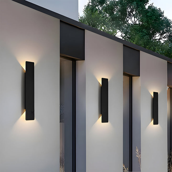 Modern Waterproof Outdoor Wall Lamp Noxord