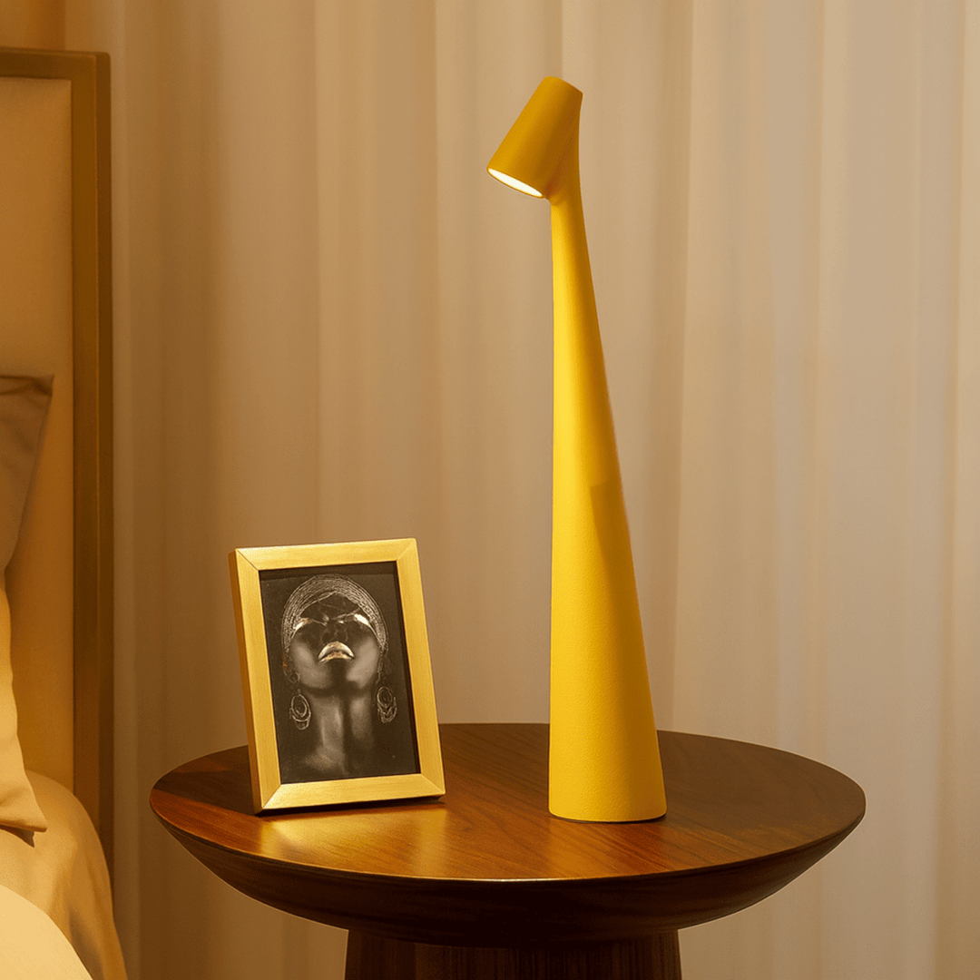 EVOLUCE – Rechargeable Table Lamp with Modern Design & Long Battery Life | Noxord