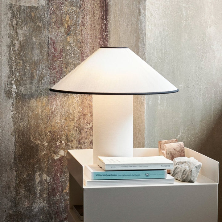 Table lamp with fabric shade – Lunara | Kalsten