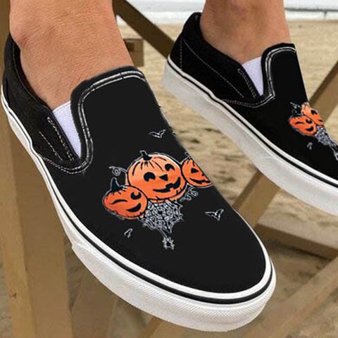 Kalsten | Casual slip-ons made of canvas with skull