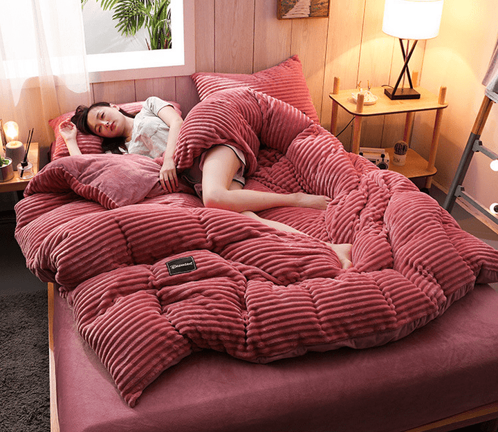 Luxury Winter Duvet Cover - Ultimate Comfort and Elegance Noxord
