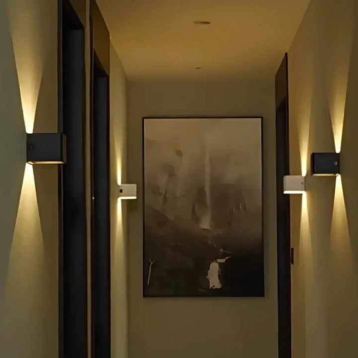 Adjustable Black Cube LED Wall Lamp Noxord