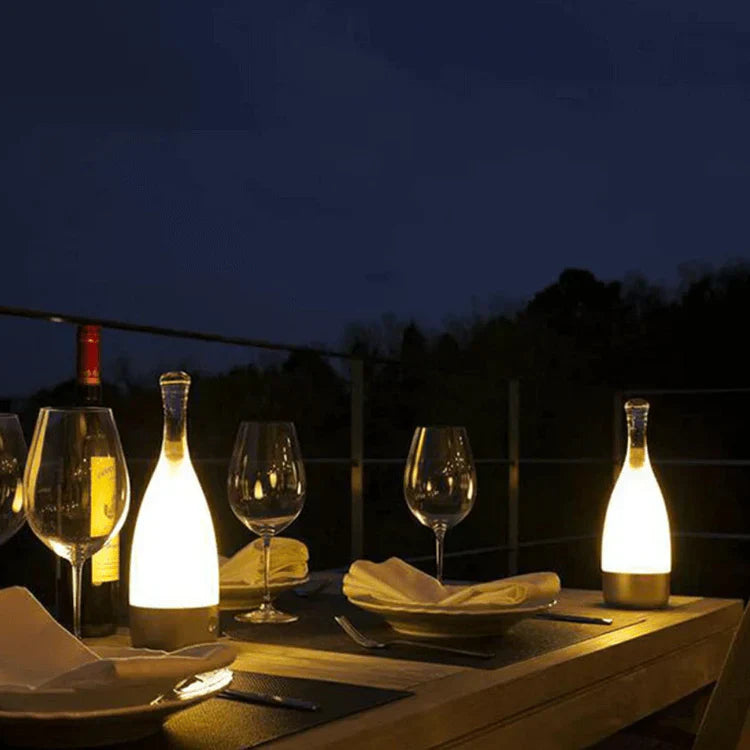 Stylish wine bottle table lamp - Rechargeable with dimmable light Kalsten