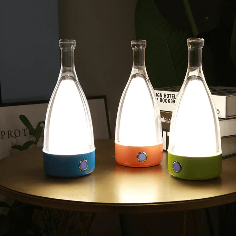 Stylish wine bottle table lamp - Rechargeable with dimmable light Kalsten