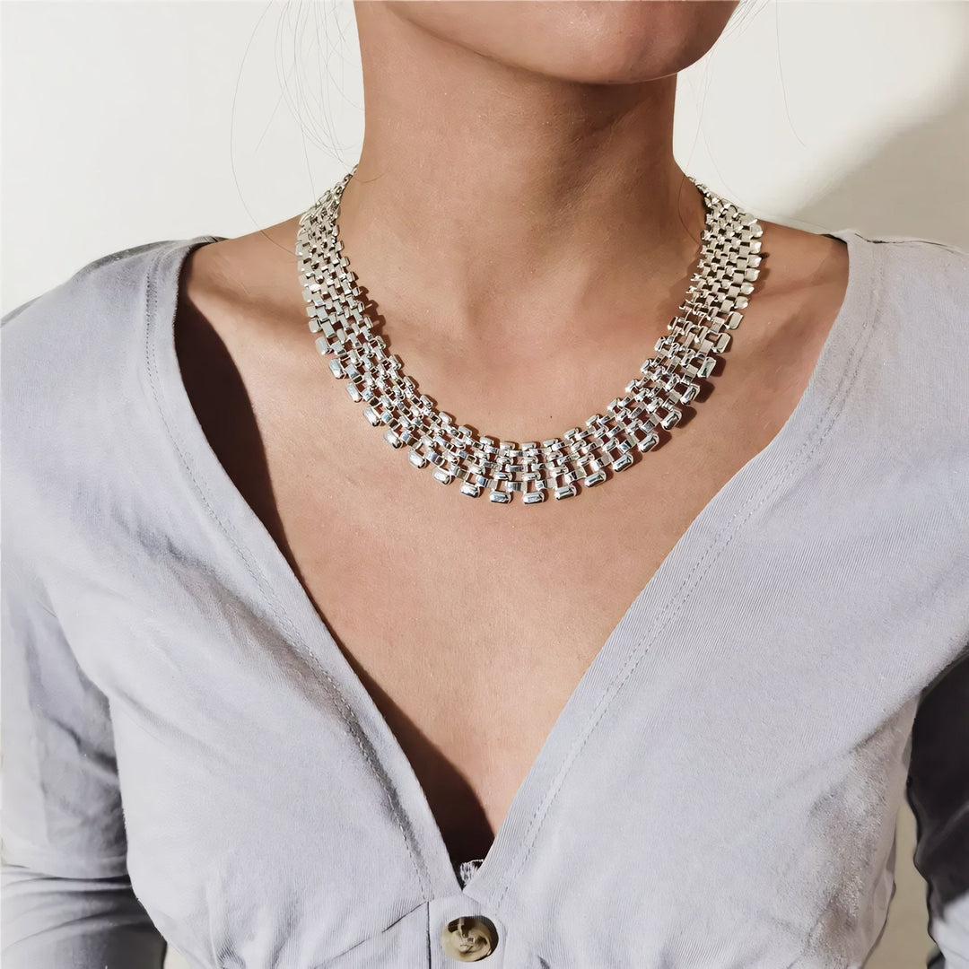 Kalsten | Wide Flow Flat Chain Choker Necklace