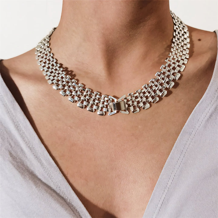 Kalsten | Wide Flow Flat Chain Choker Necklace
