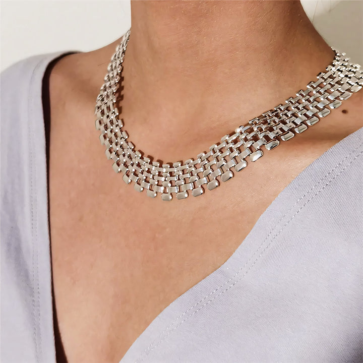 Kalsten | Wide Flow Flat Chain Choker Necklace