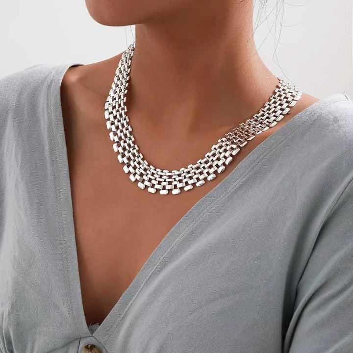 Kalsten | Wide Flow Flat Chain Choker Necklace