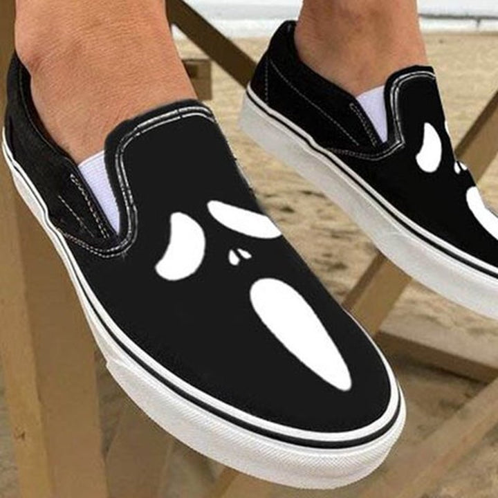 Kalsten | Casual slip-ons made of canvas with skull