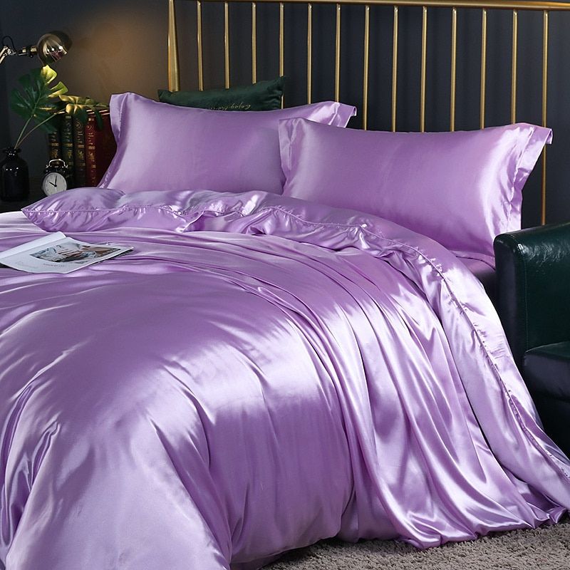 SilkEssence Luxury Bedding Set - Ultimate Comfort & Elegance Kalsten