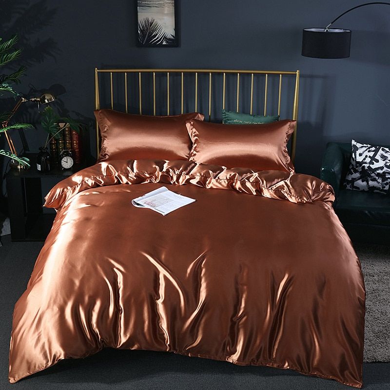 SilkEssence Luxury Bedding Set - Ultimate Comfort & Elegance Kalsten