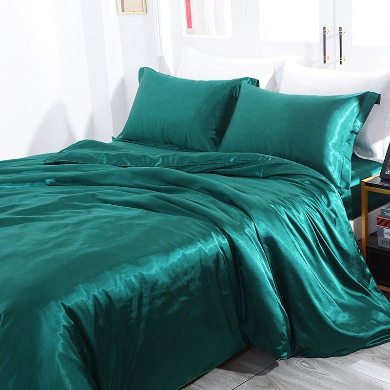 SilkEssence Luxury Bedding Set - Ultimate Comfort & Elegance Kalsten