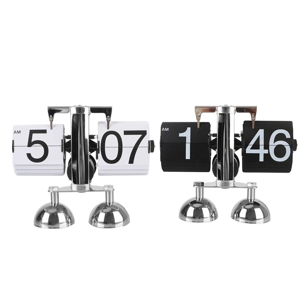 Retro Flip Clock with Automatic Turning Element | Kalsten